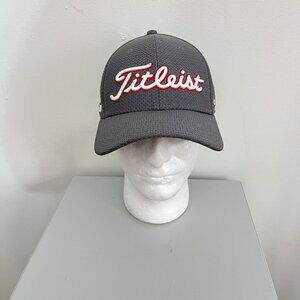 Titleist Tour‎ Elite TrueFit Gray White Red  Size S/M